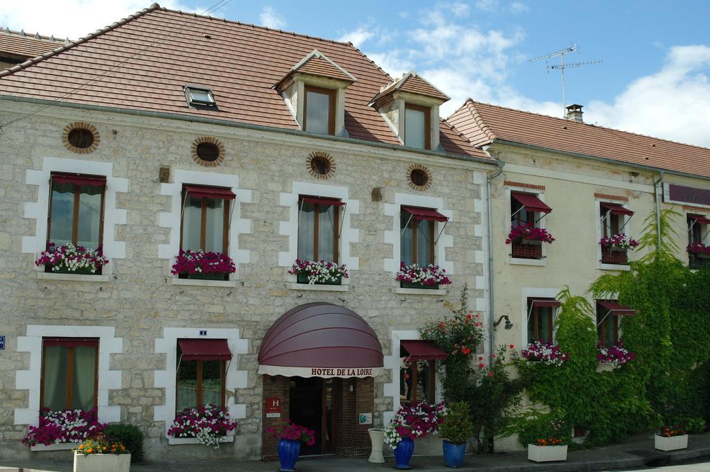 Hotel De La Loire Saint-Satur المظهر الخارجي الصورة